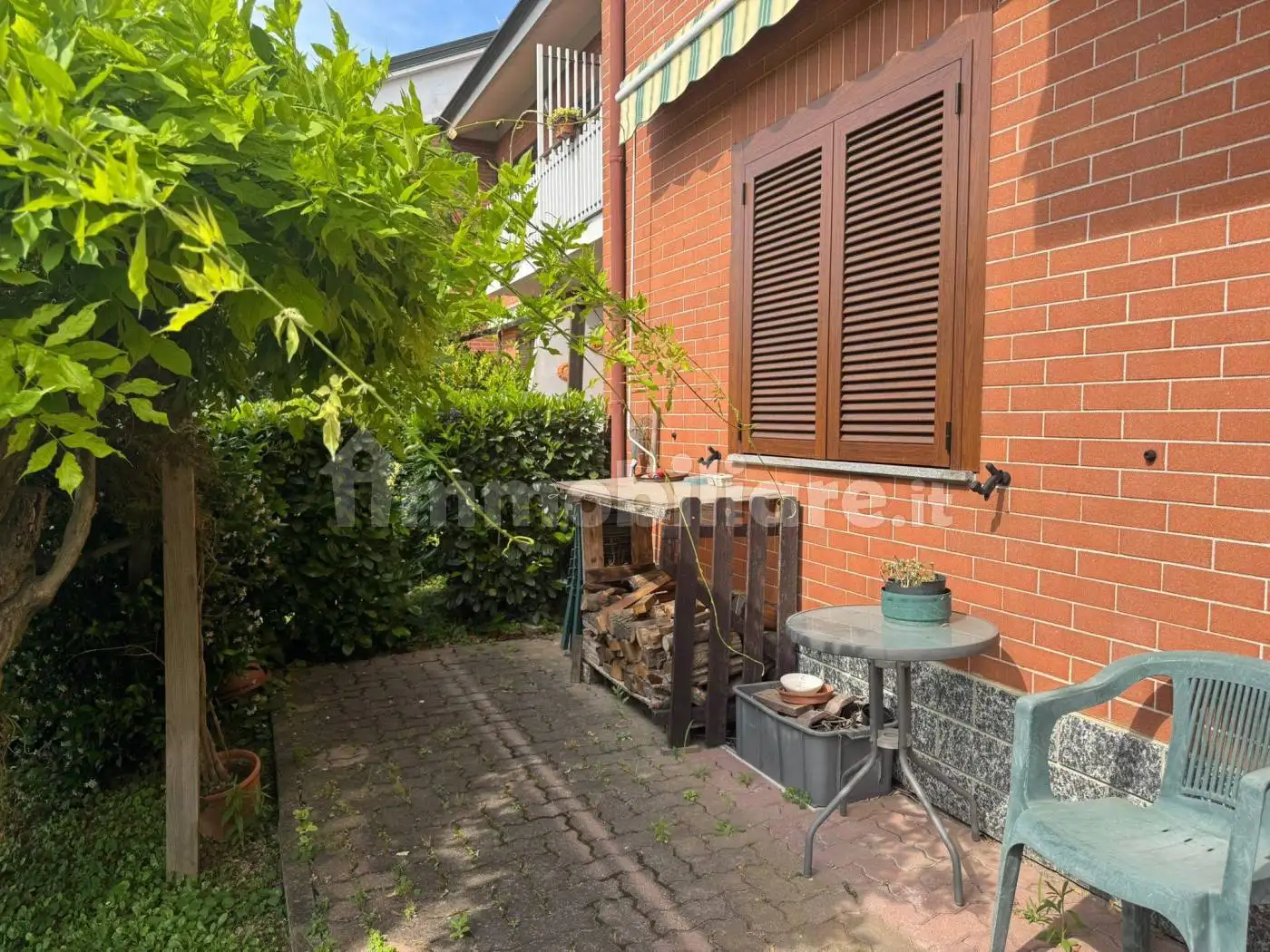 Villa bifamiliare via Martiri della Libertà 33/7, Cambiano - foto 2