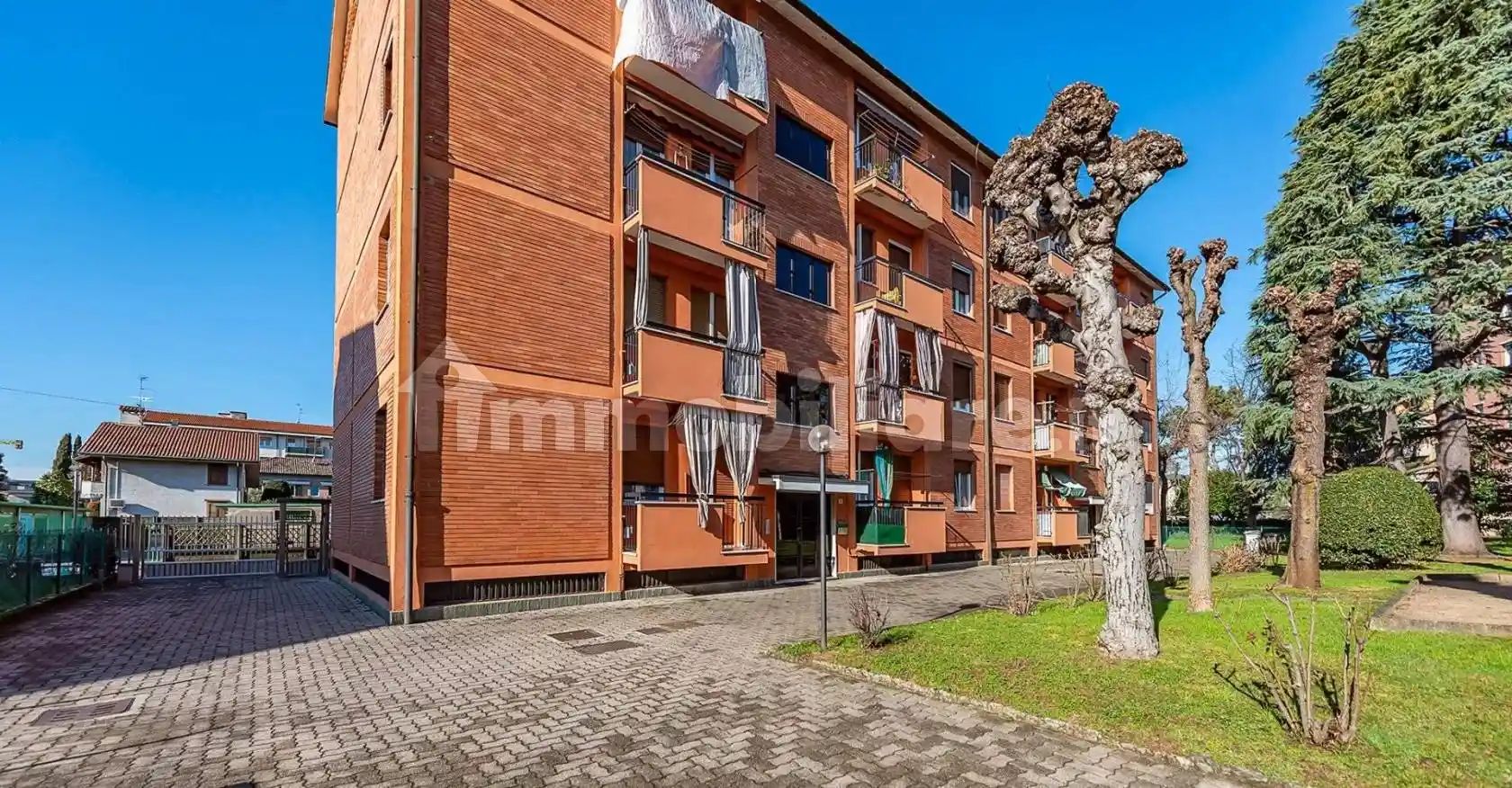 Appartamento in vendita a Lainate