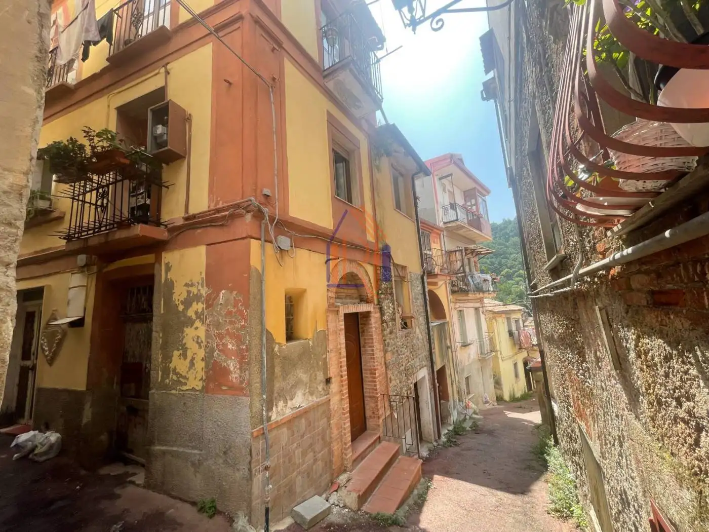 Casa indipendente in vendita a Lamezia Terme