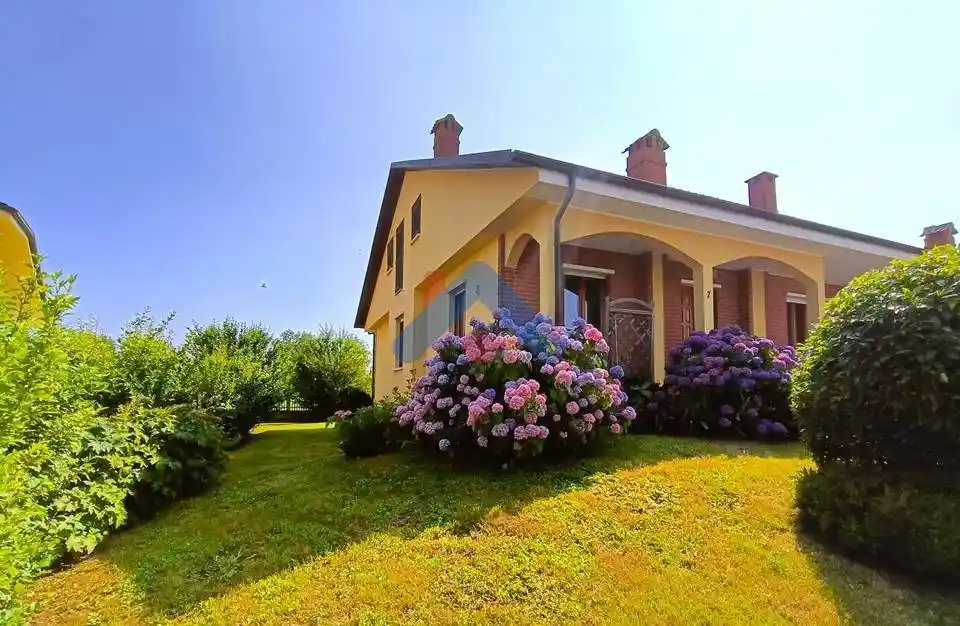 Villa in vendita a Riva Presso Chieri