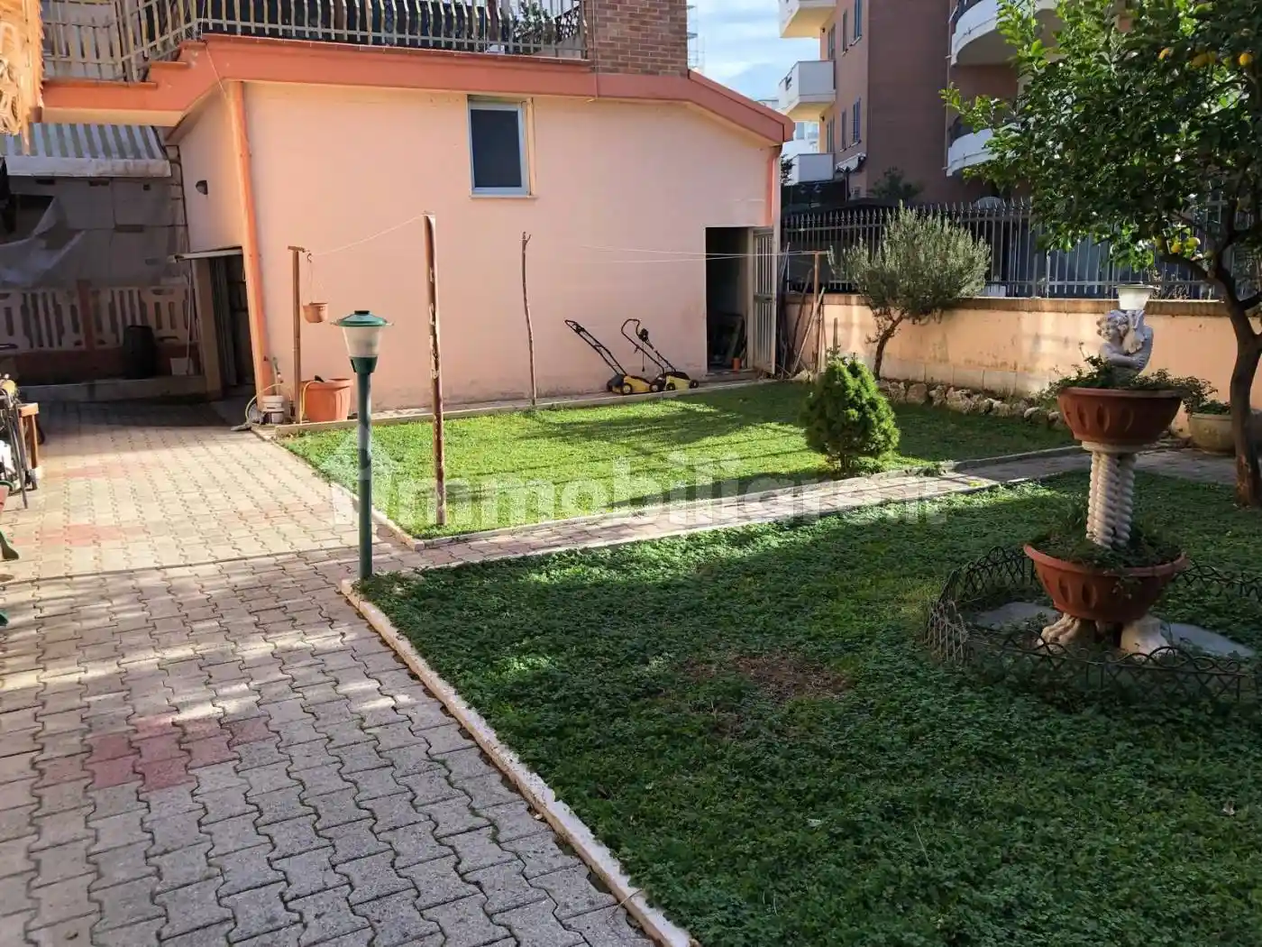 Quadrilocale via Cesare Battisti, Centro, Alba Adriatica - foto 2