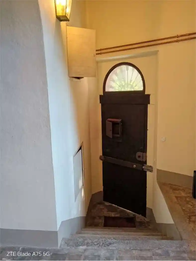 Villa unifamiliare viale Gabotto, 21, Centro Storico, Pinerolo - foto 4