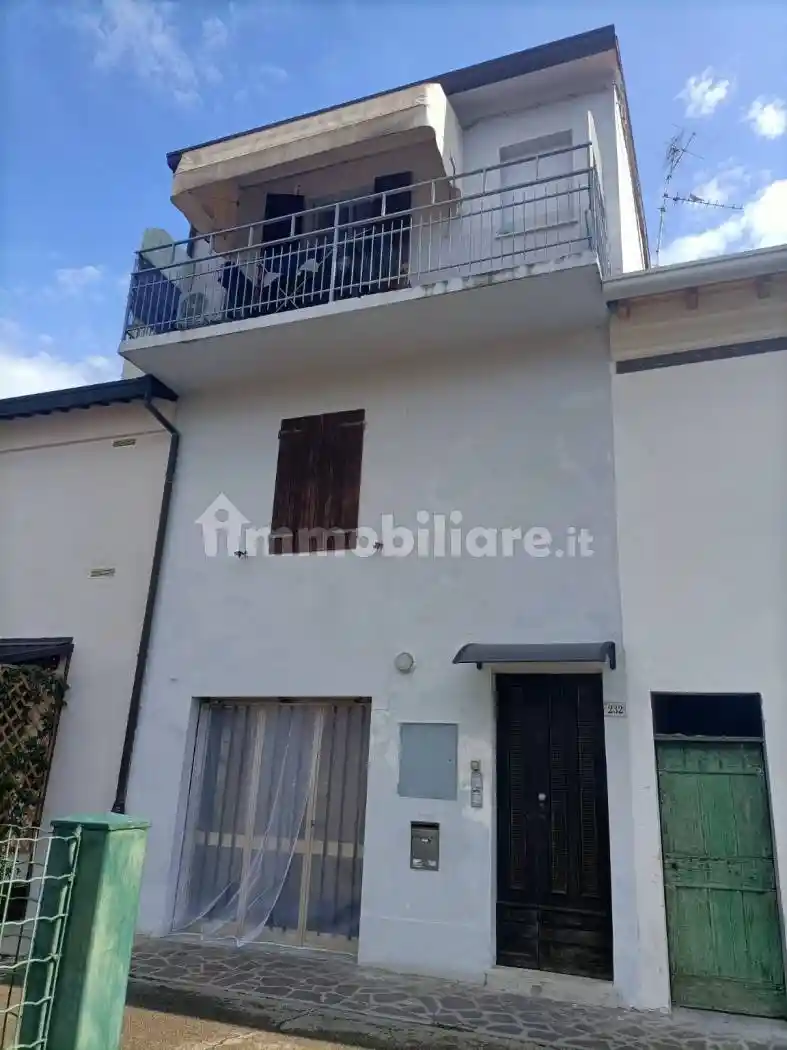 Casa indipendente in vendita a Castel Bolognese