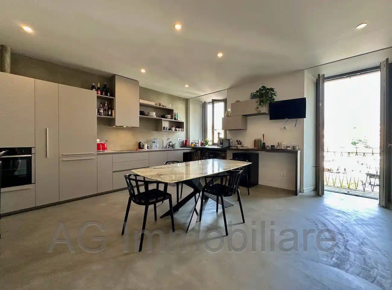 Appartamento in vendita a Verbania