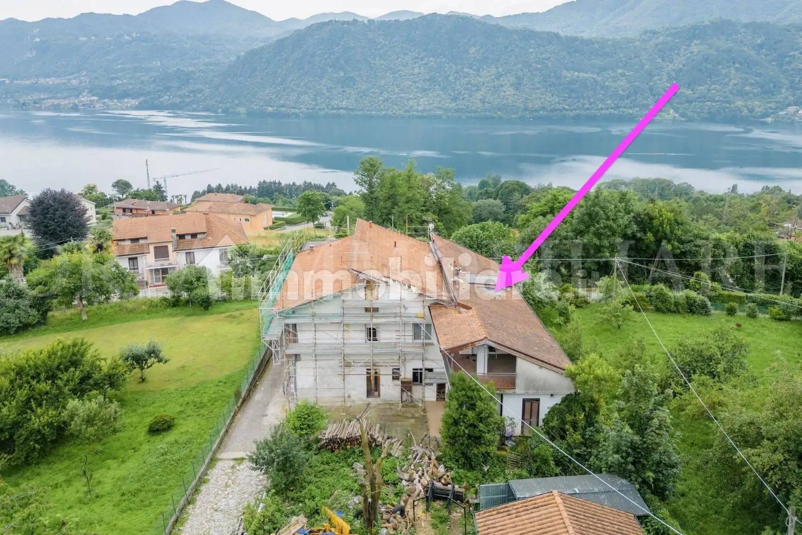 Casa indipendente in vendita a Pettenasco