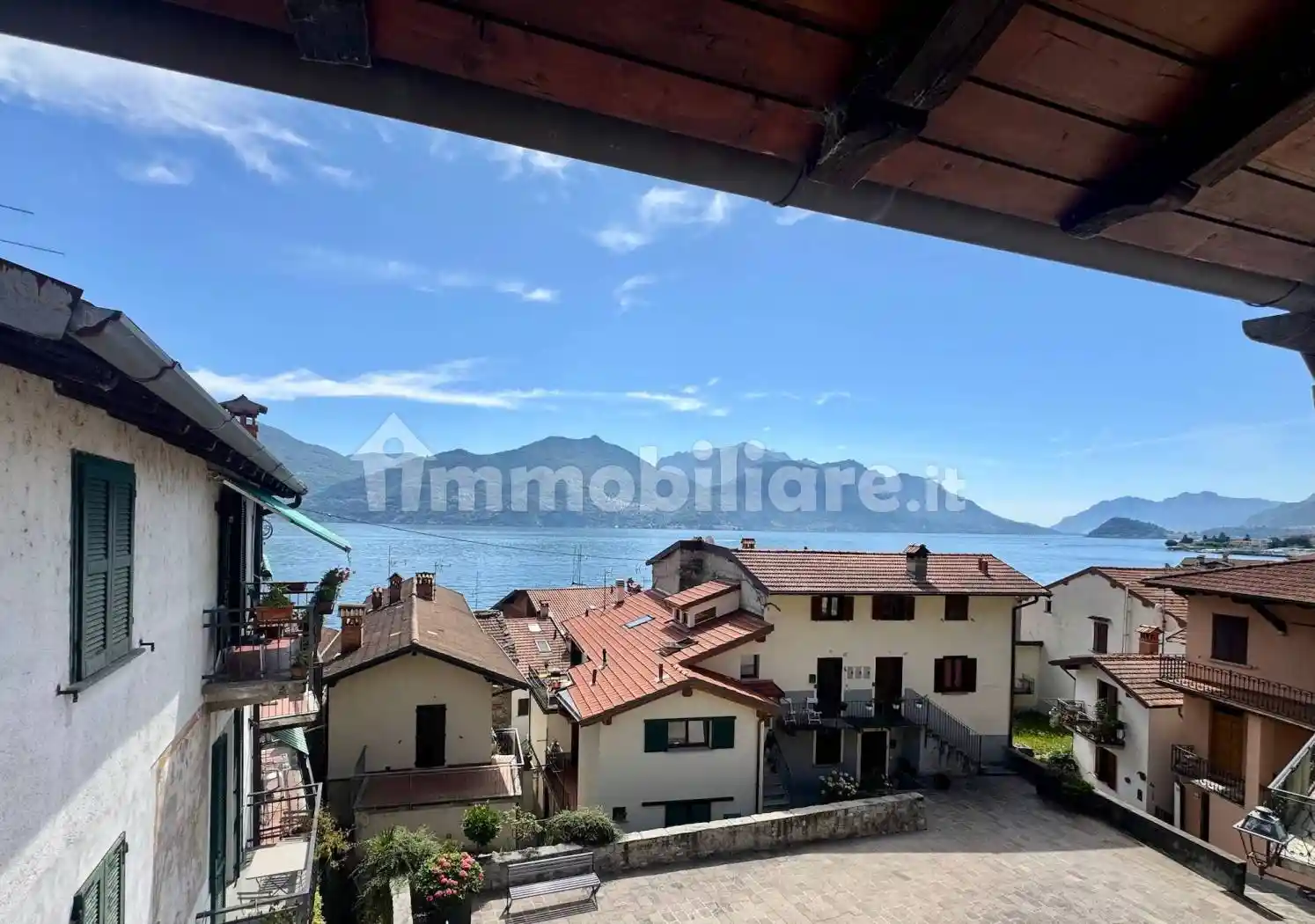 Casa indipendente in vendita a Menaggio