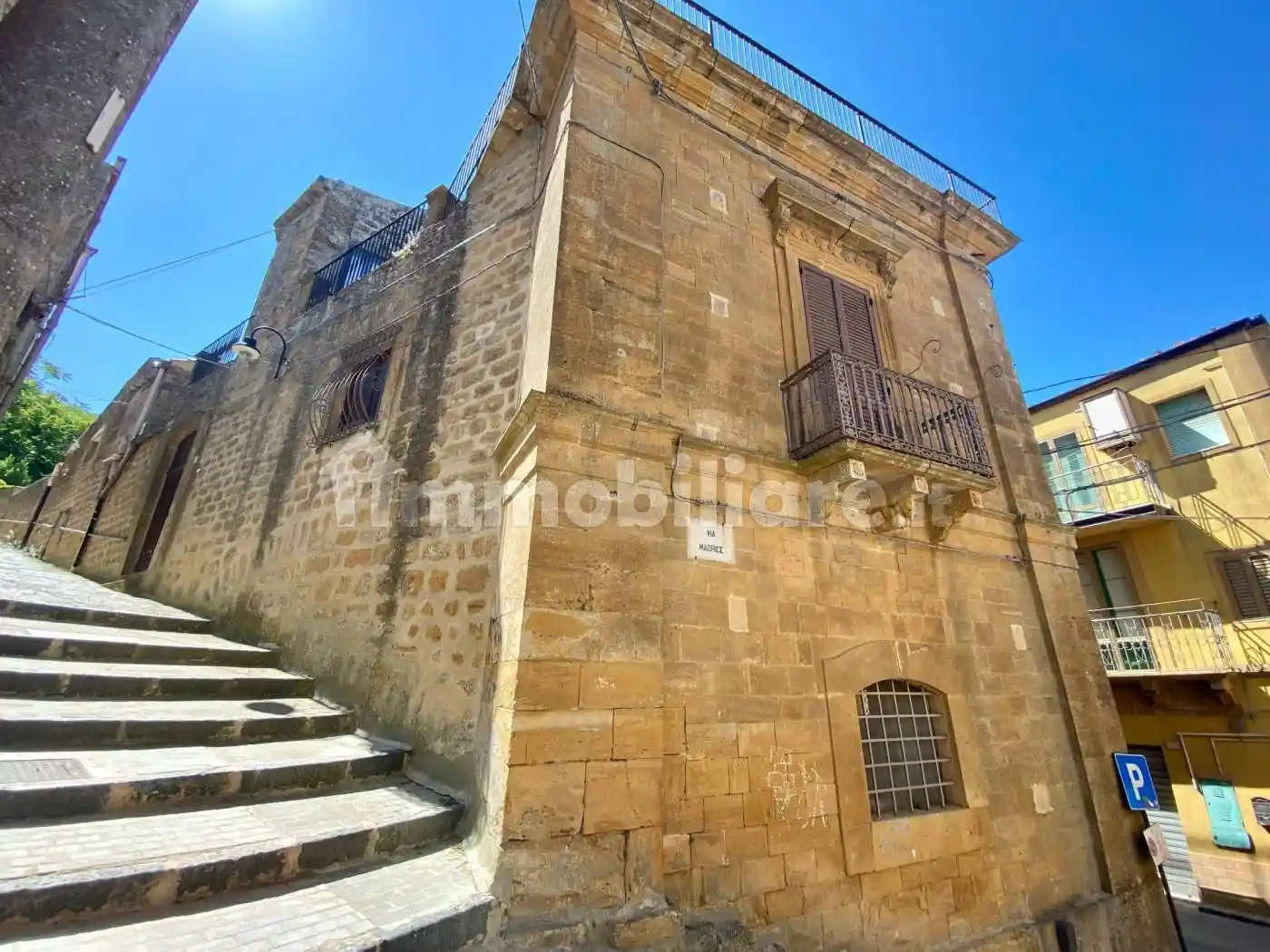 Terratetto unifamiliare via Conte Ruggero, Centro, Calascibetta - foto 2