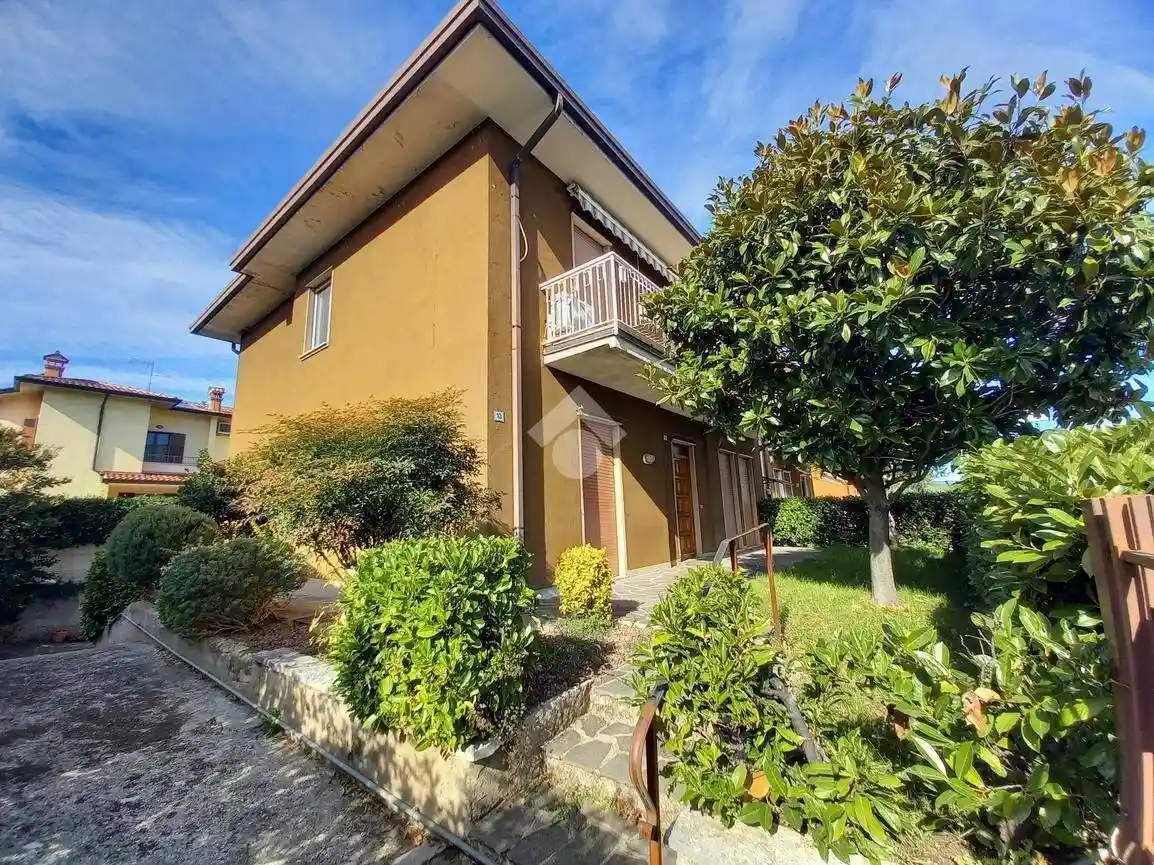 Appartamento in vendita a Peschiera del Garda