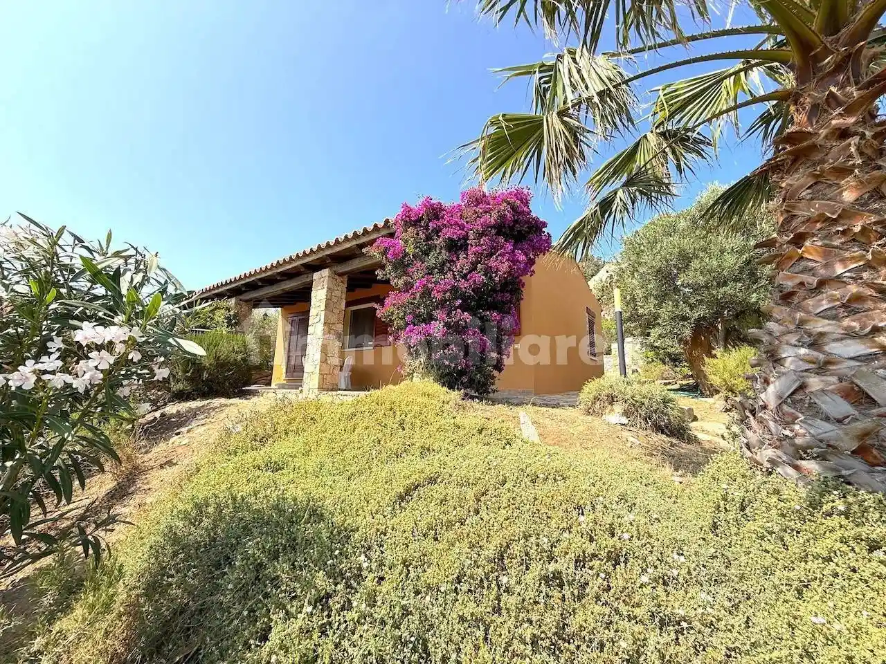 Villa in vendita a Trinità d'Agultu e Vignola