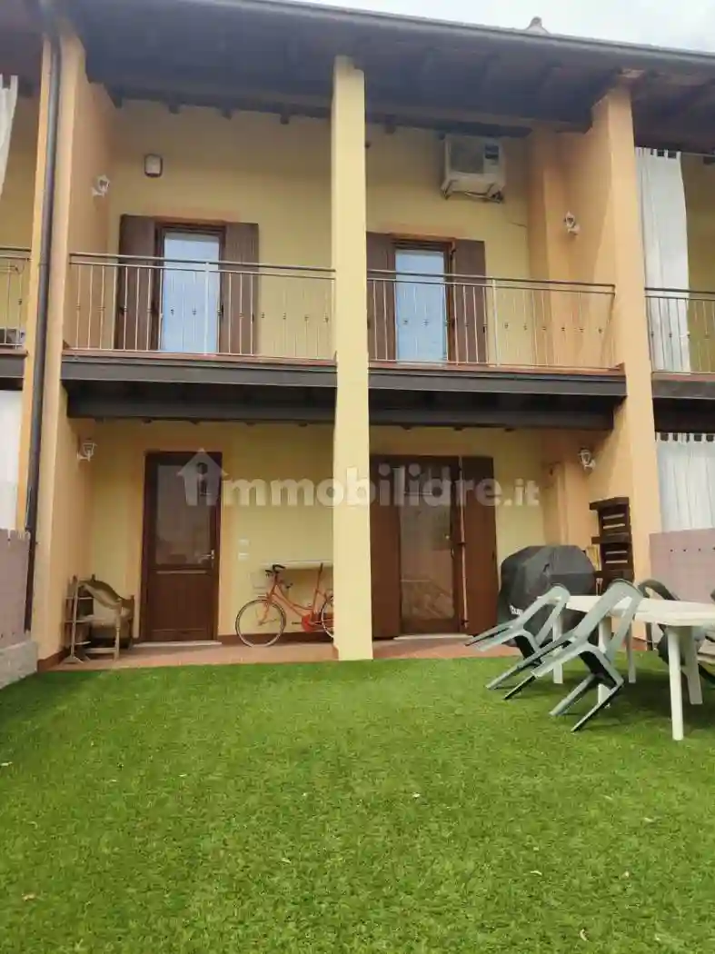 Villetta a schiera - foto 2