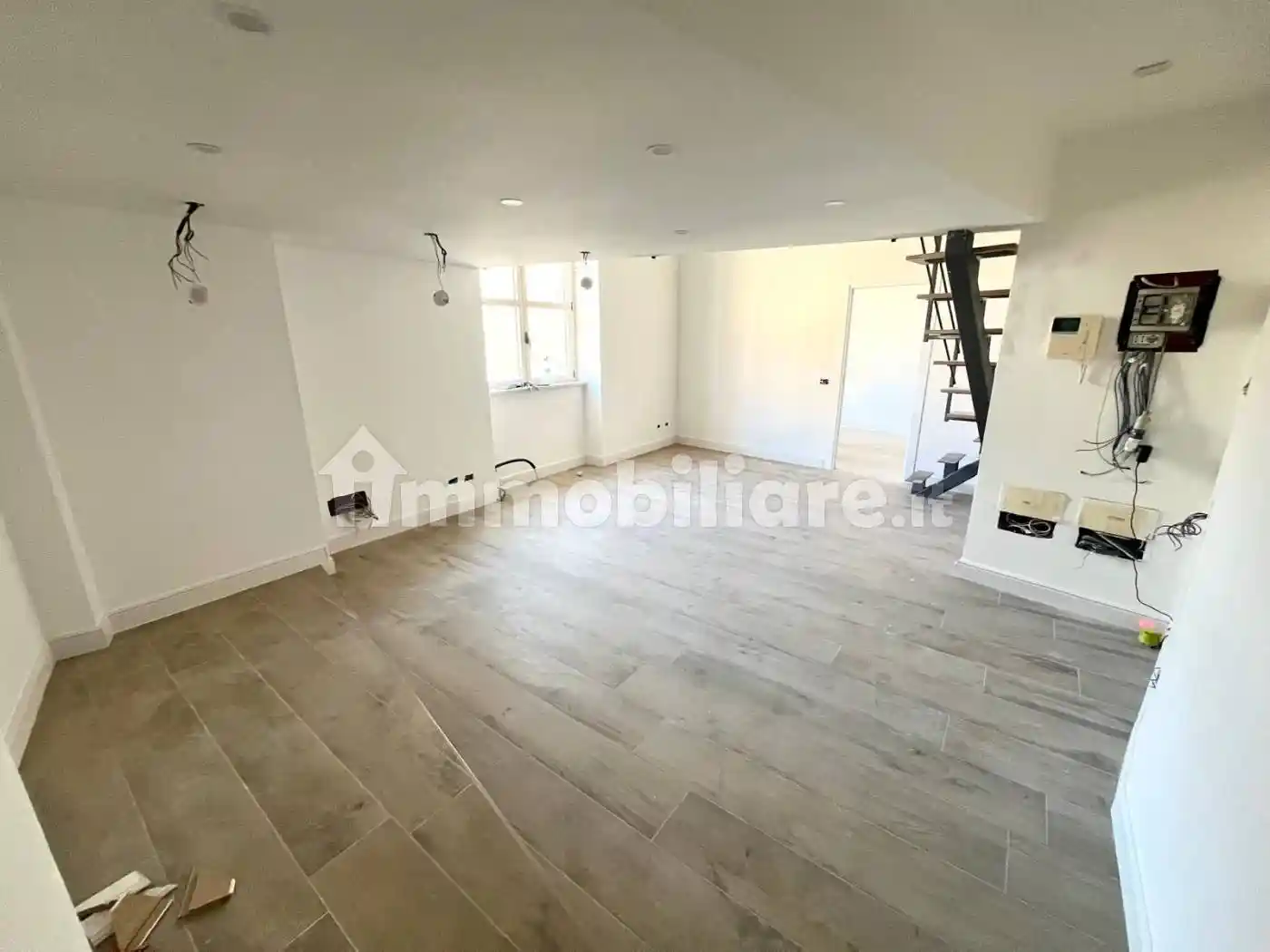 Appartamento in vendita a Vercelli