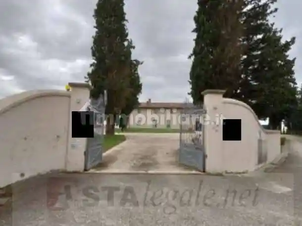 Rustico - Casale in vendita a Castelfiorentino