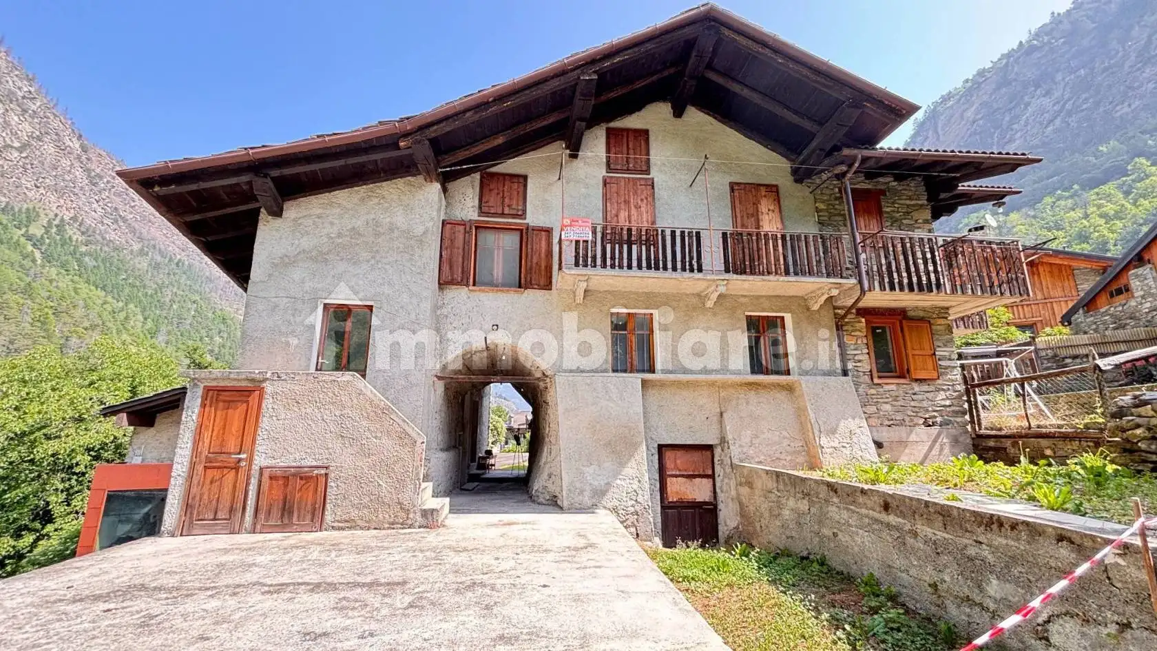 Casa indipendente in vendita a Aymavilles