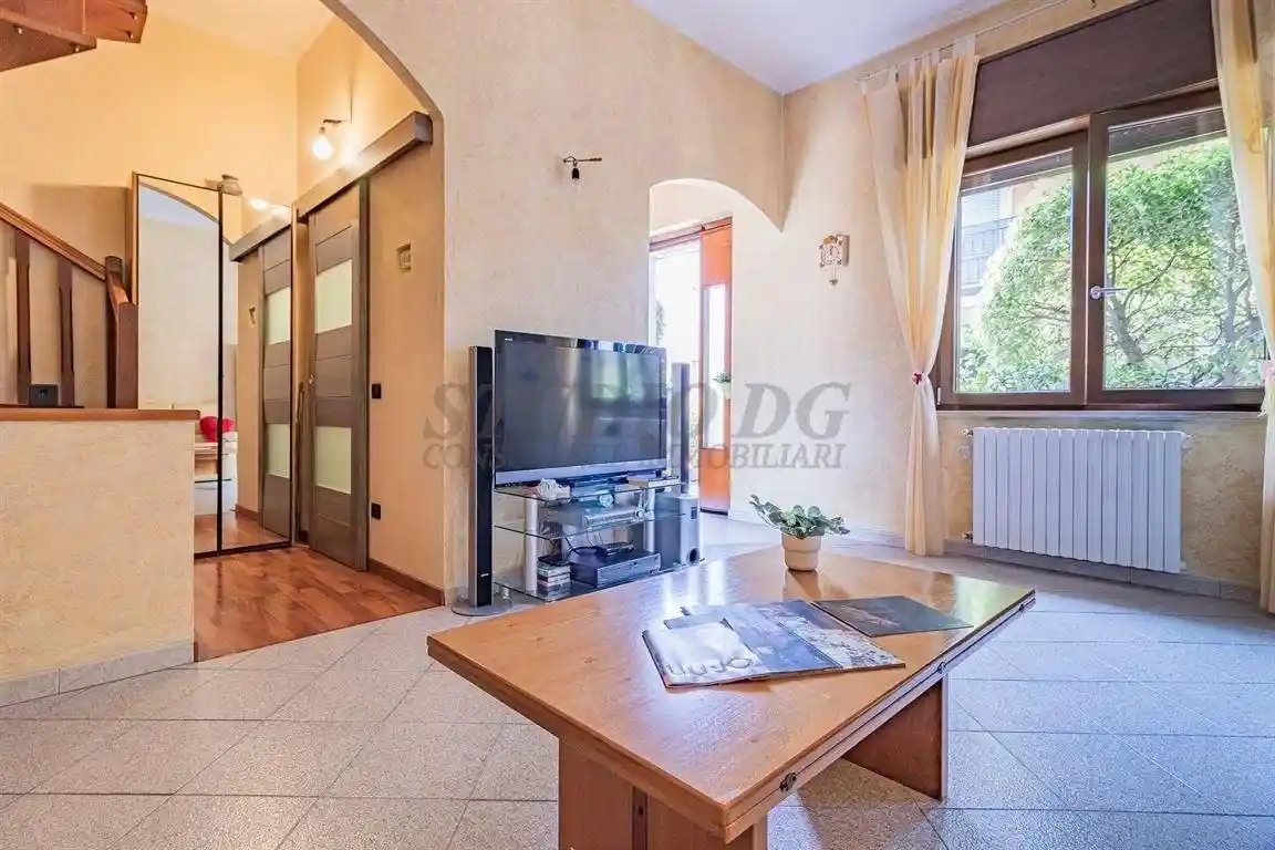 Casa indipendente in vendita a Limbiate