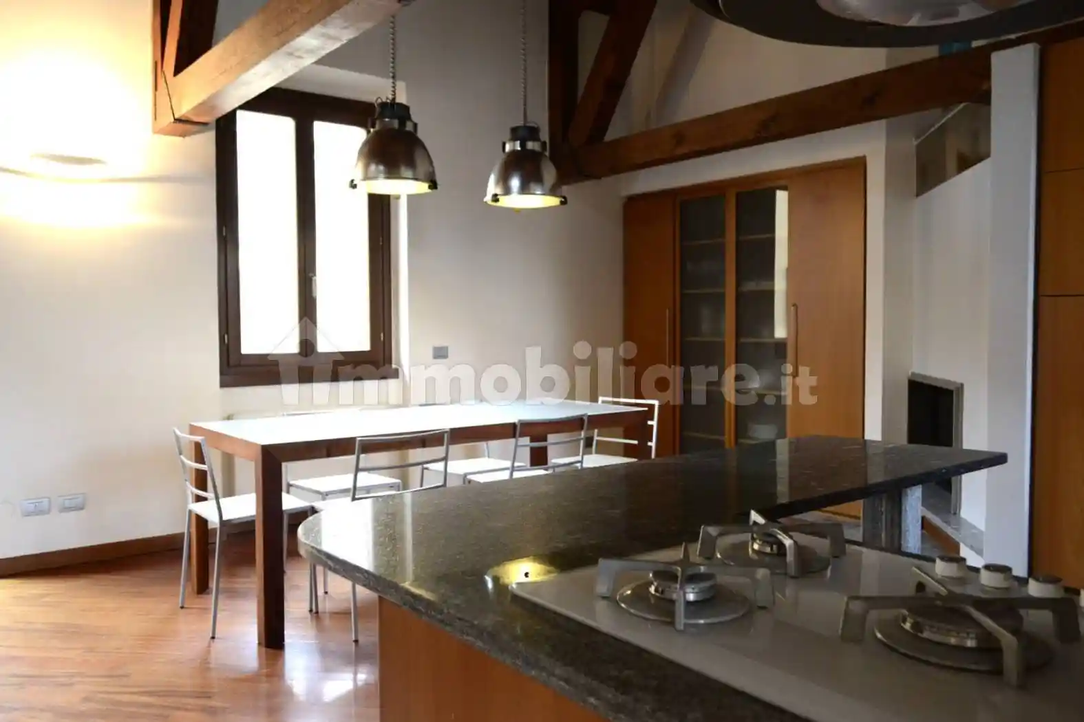 Trilocale via Laghetto 3, Borgogna - Largo Augusto, Milano - foto 3