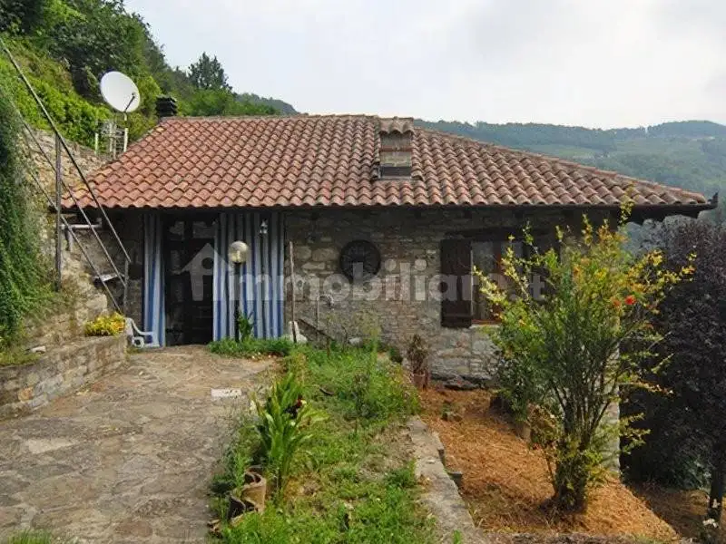 Rustico - Casale in vendita a Cortemilia