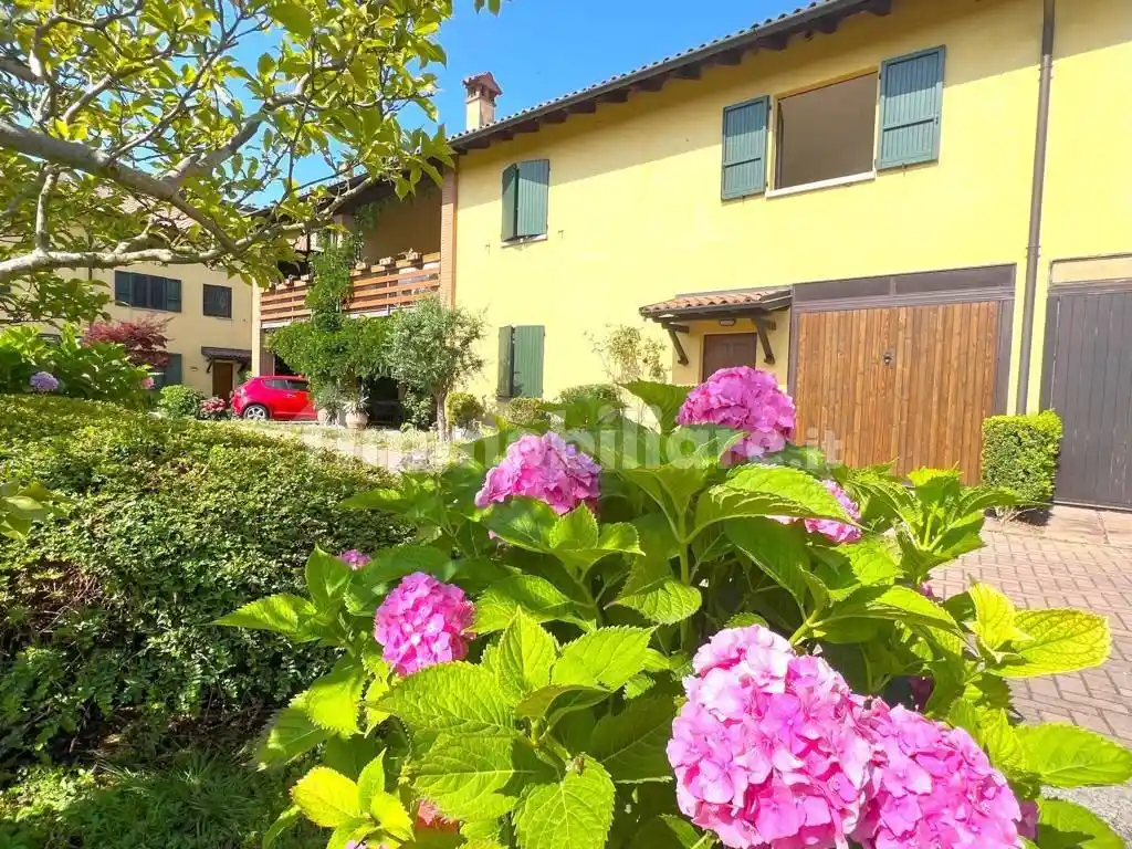 Villetta a schiera in vendita a Cologno al Serio