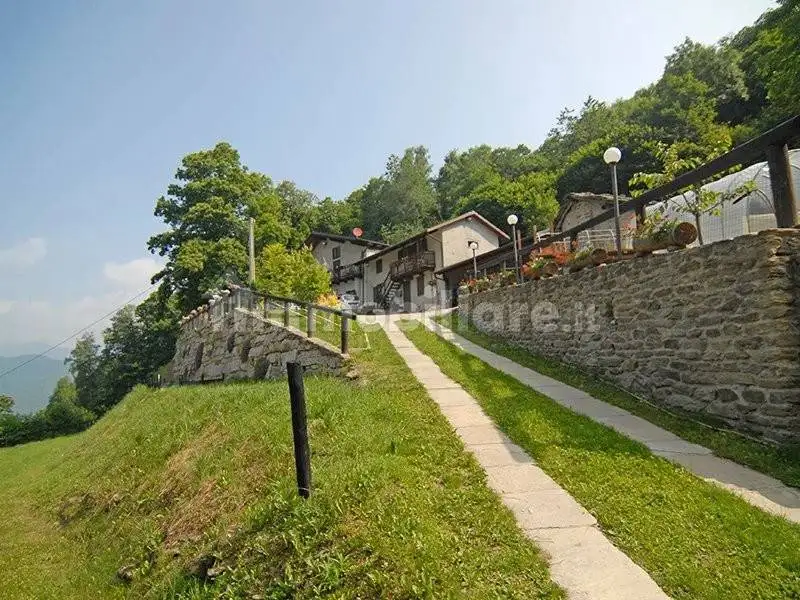 Rustico - Casale in vendita a Melle