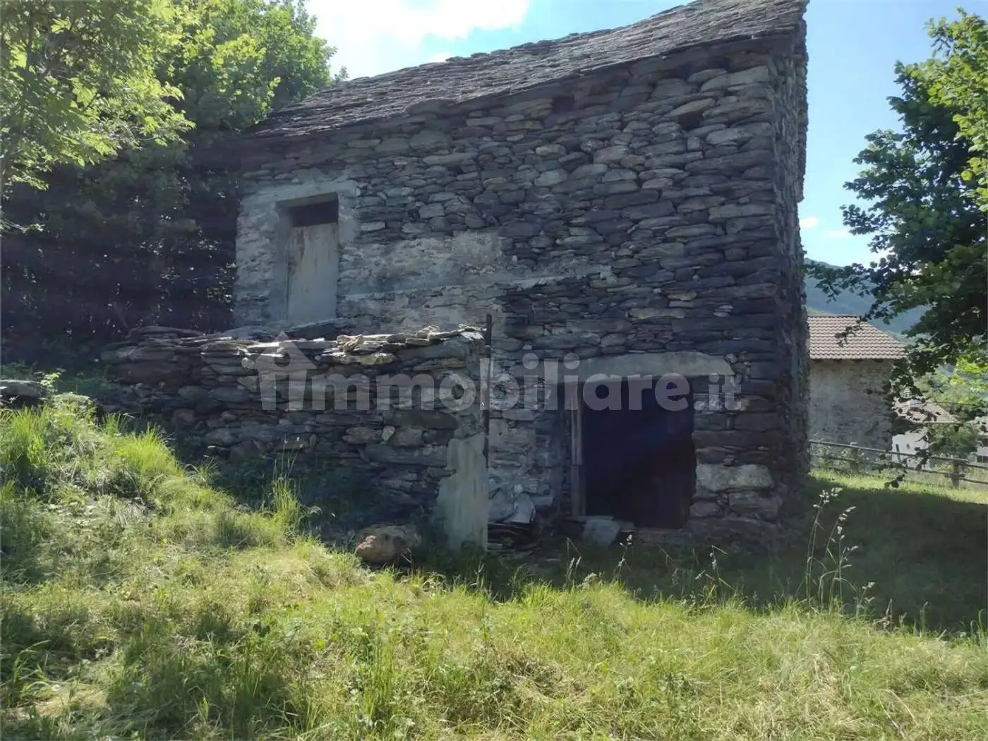 Villa in vendita a Pieve Vergonte