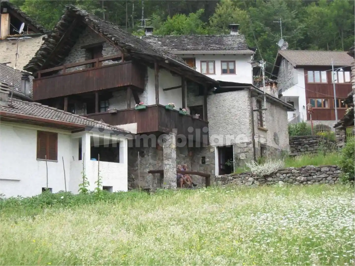 Chalet frazione Barzona, 2 -46, Calasca-Castiglione - foto 2