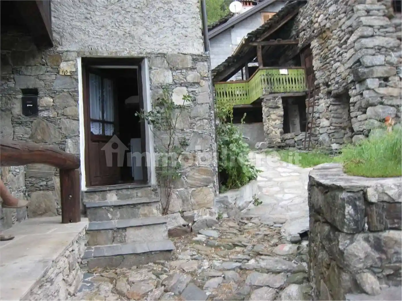 Chalet frazione Barzona, 2 -46, Calasca-Castiglione - foto 3