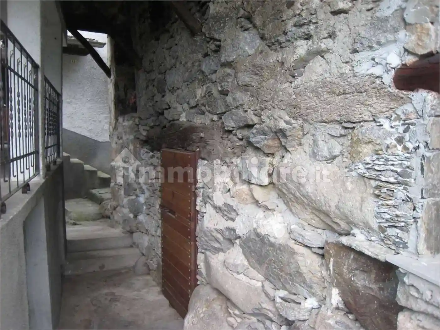 Chalet frazione Barzona, 2 -46, Calasca-Castiglione - foto 4