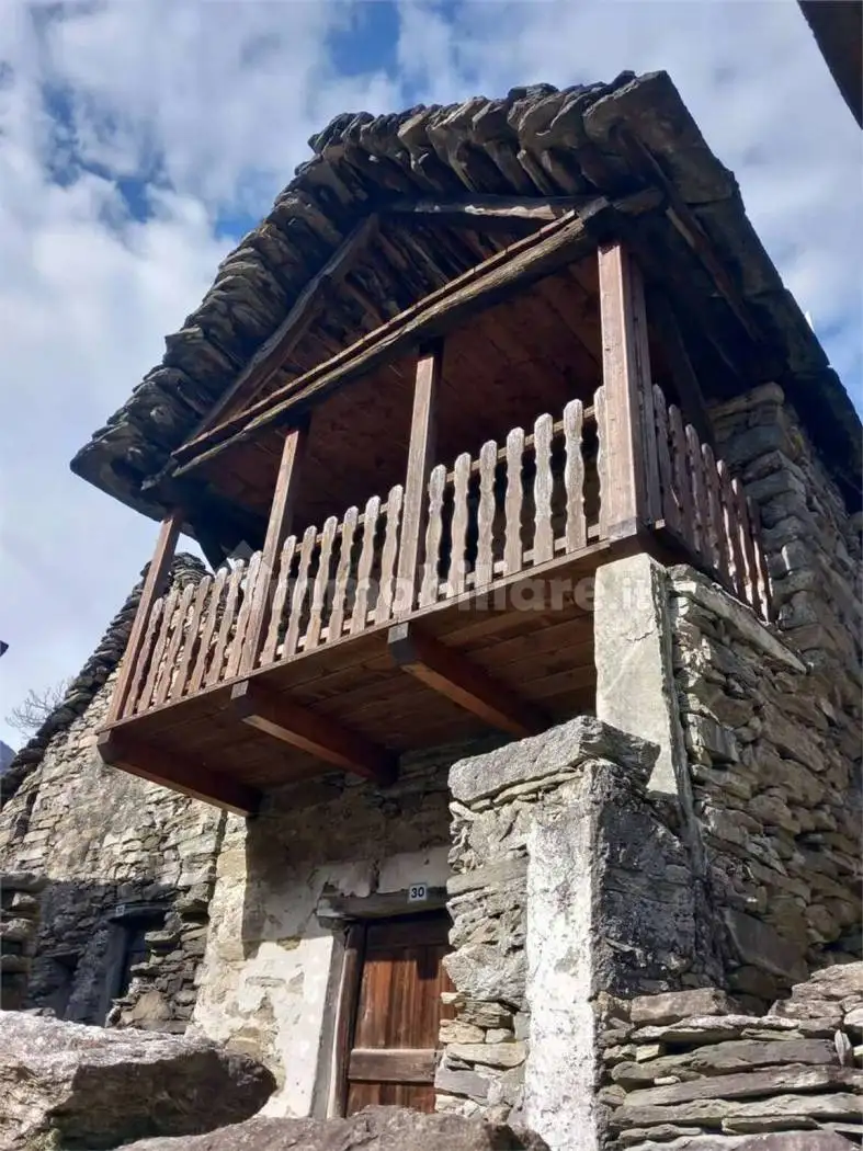 Rustico - Casale in vendita a Pieve Vergonte