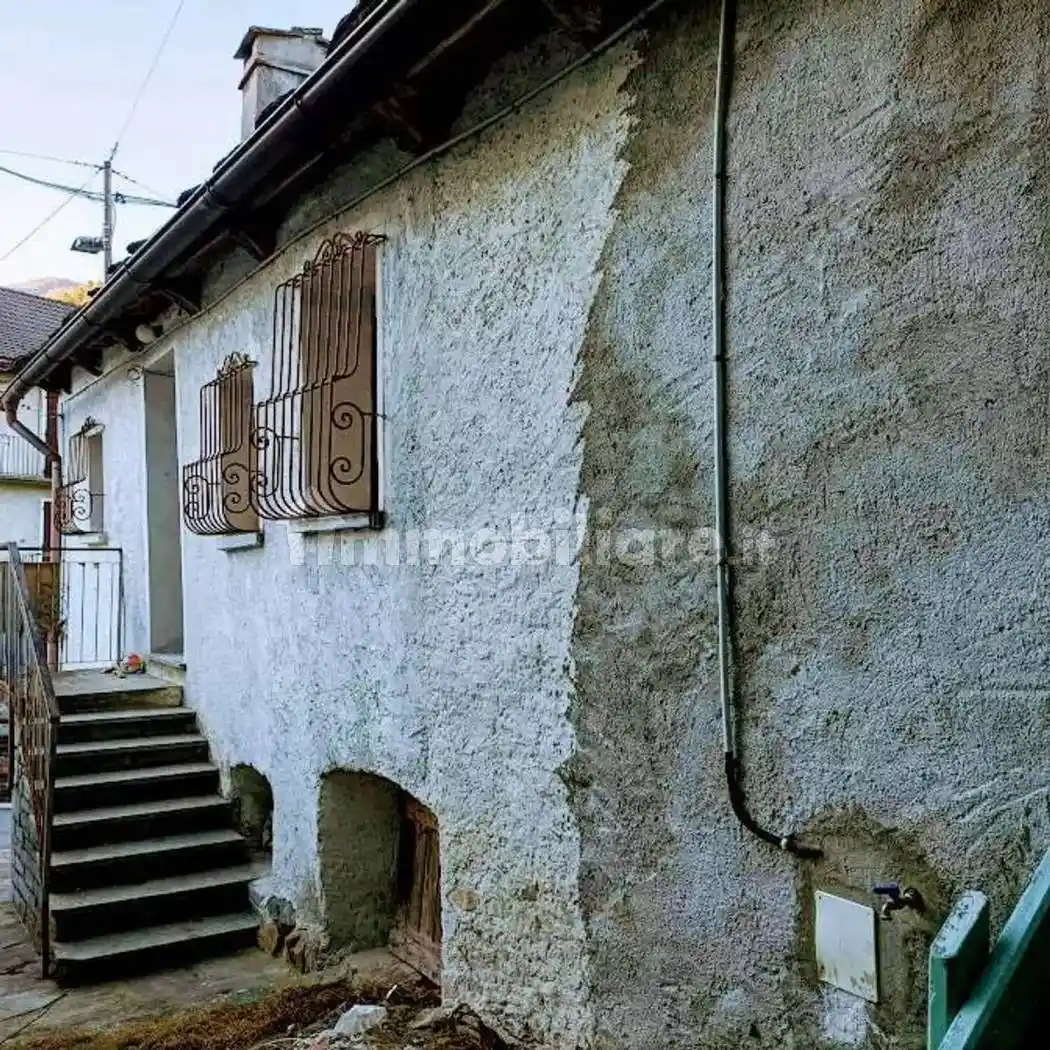 Appartamento via Al Cantone, Gagnone Orcesco, Druogno - foto 2