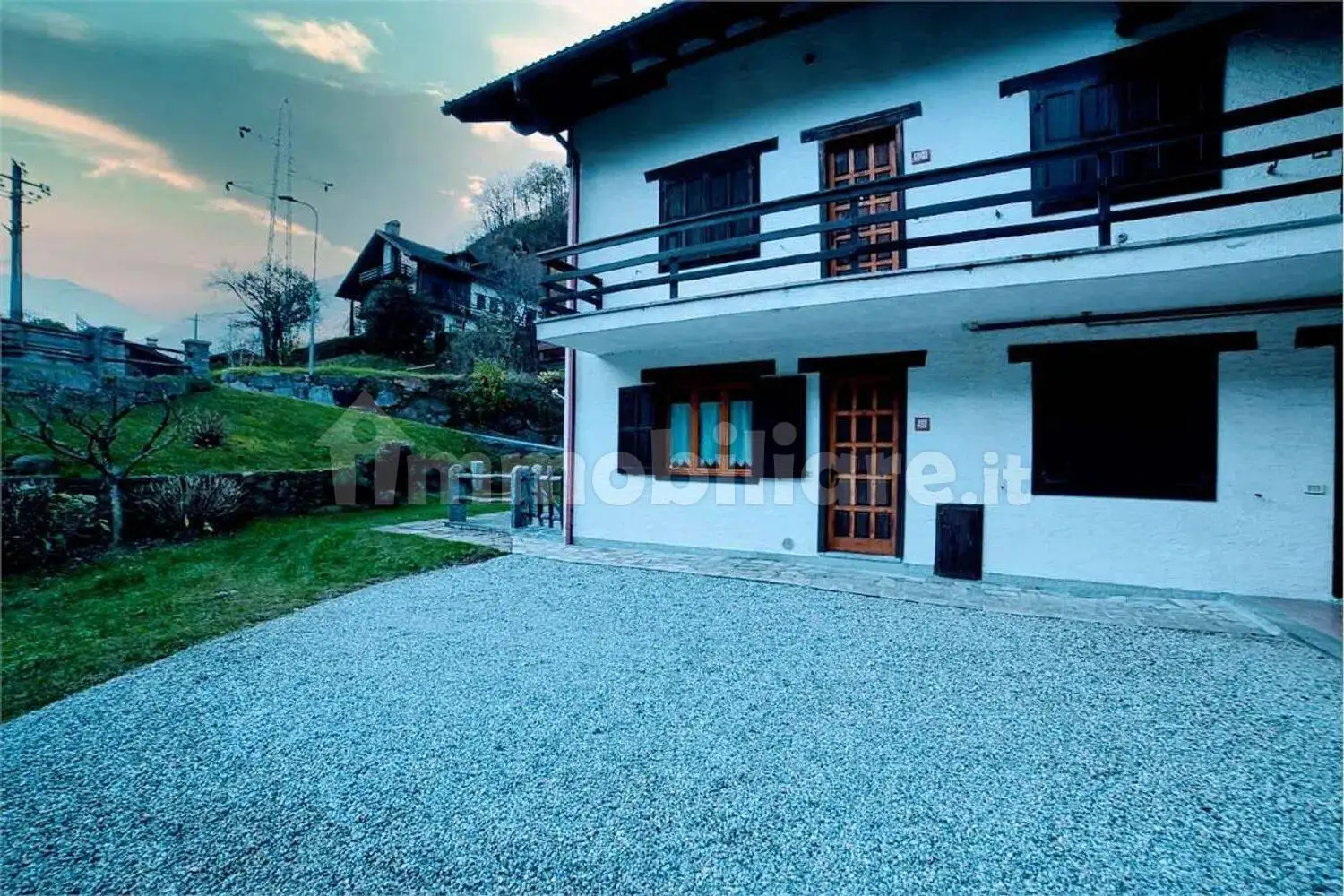 Appartamento in vendita a Ceppo Morelli