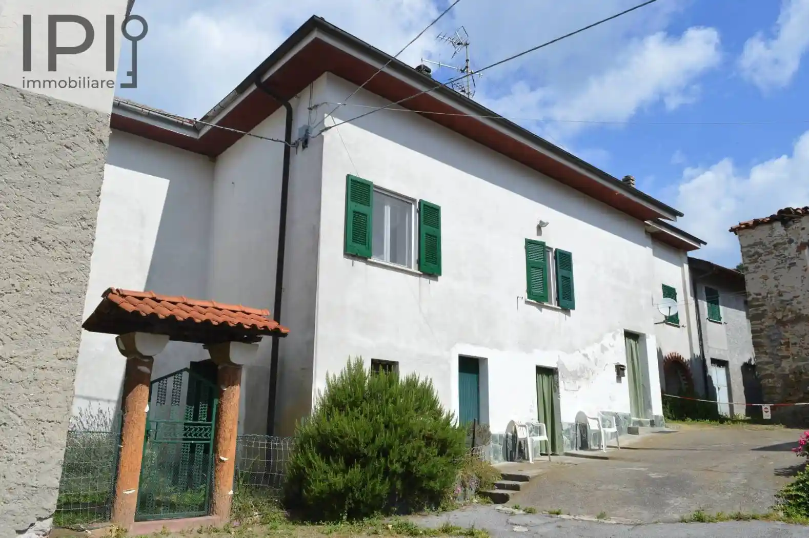 Casa indipendente in vendita a Dego