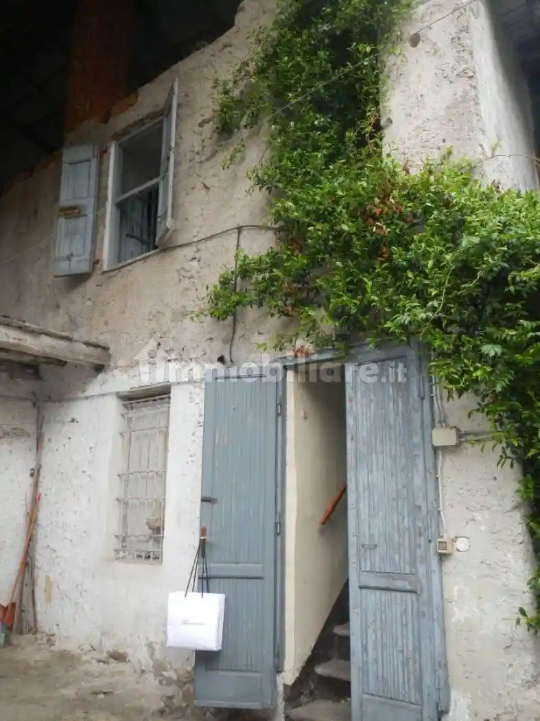 Rustico - Casale in vendita a Sarezzo