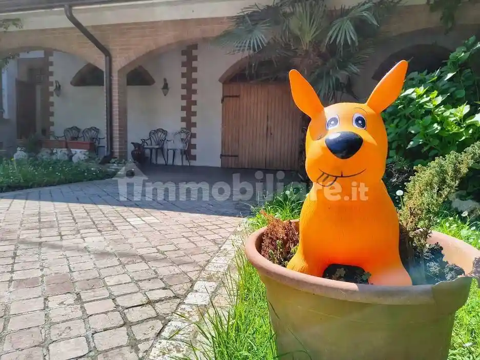 Casa indipendente in vendita a Ferrara