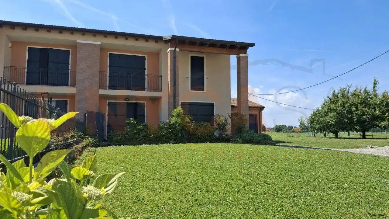 Villa in vendita a Veggiano