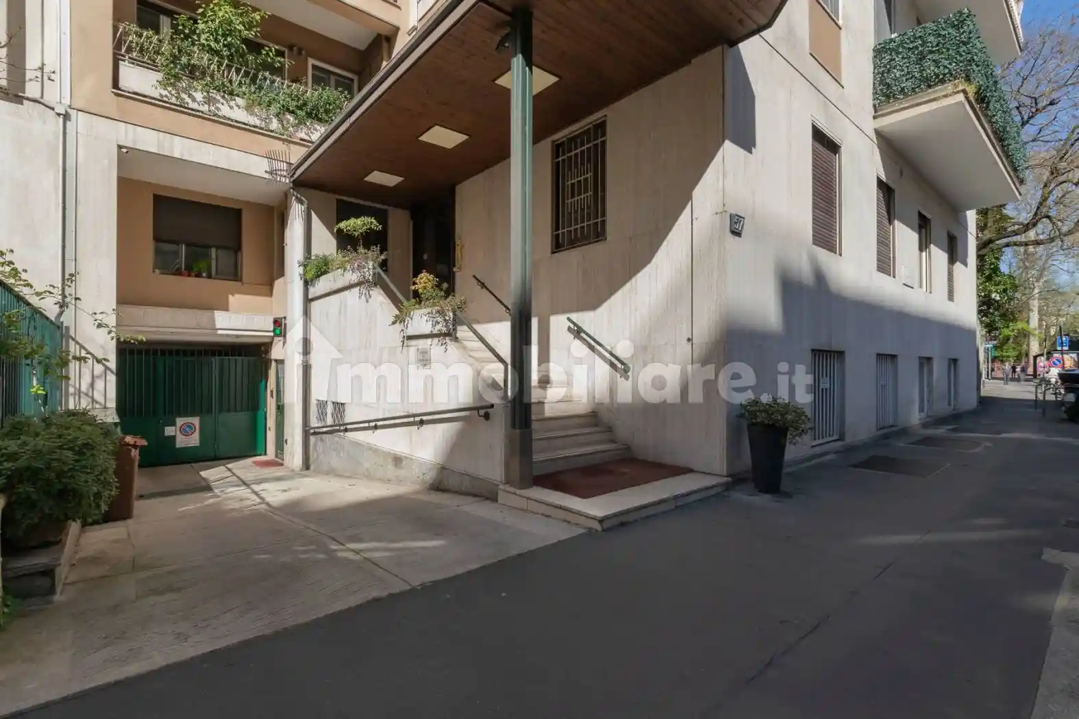 Appartamento via Gaetano Donizetti, Palestro, Milano - foto 2