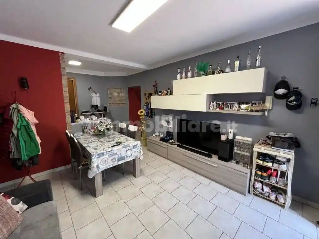 Appartamento in vendita a Carrara