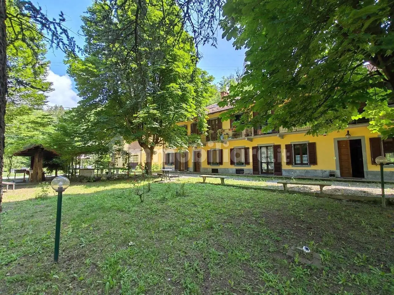 Rustico - Casale in vendita a Asti