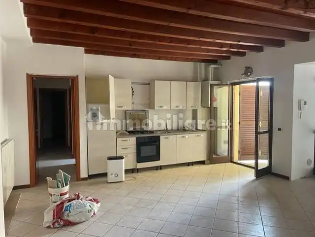 Appartamento in vendita a Orio Litta