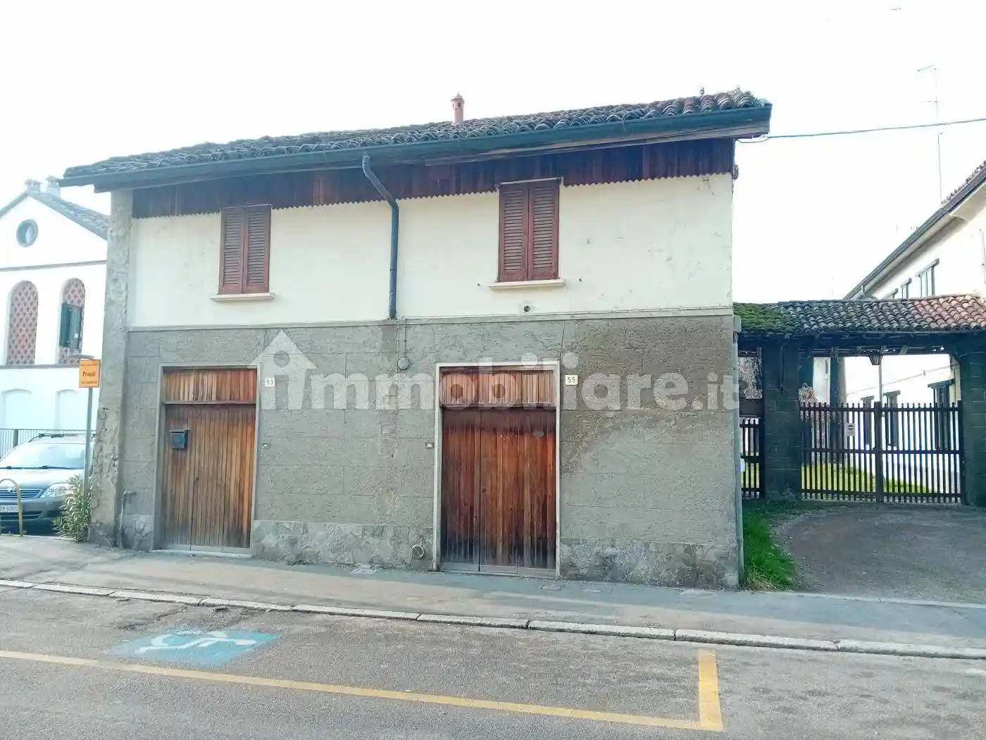 Casa indipendente in vendita a Rosate