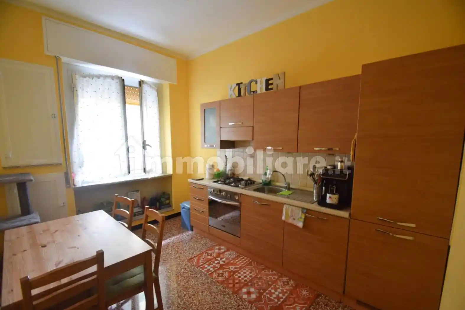 Appartamento in vendita a Genova