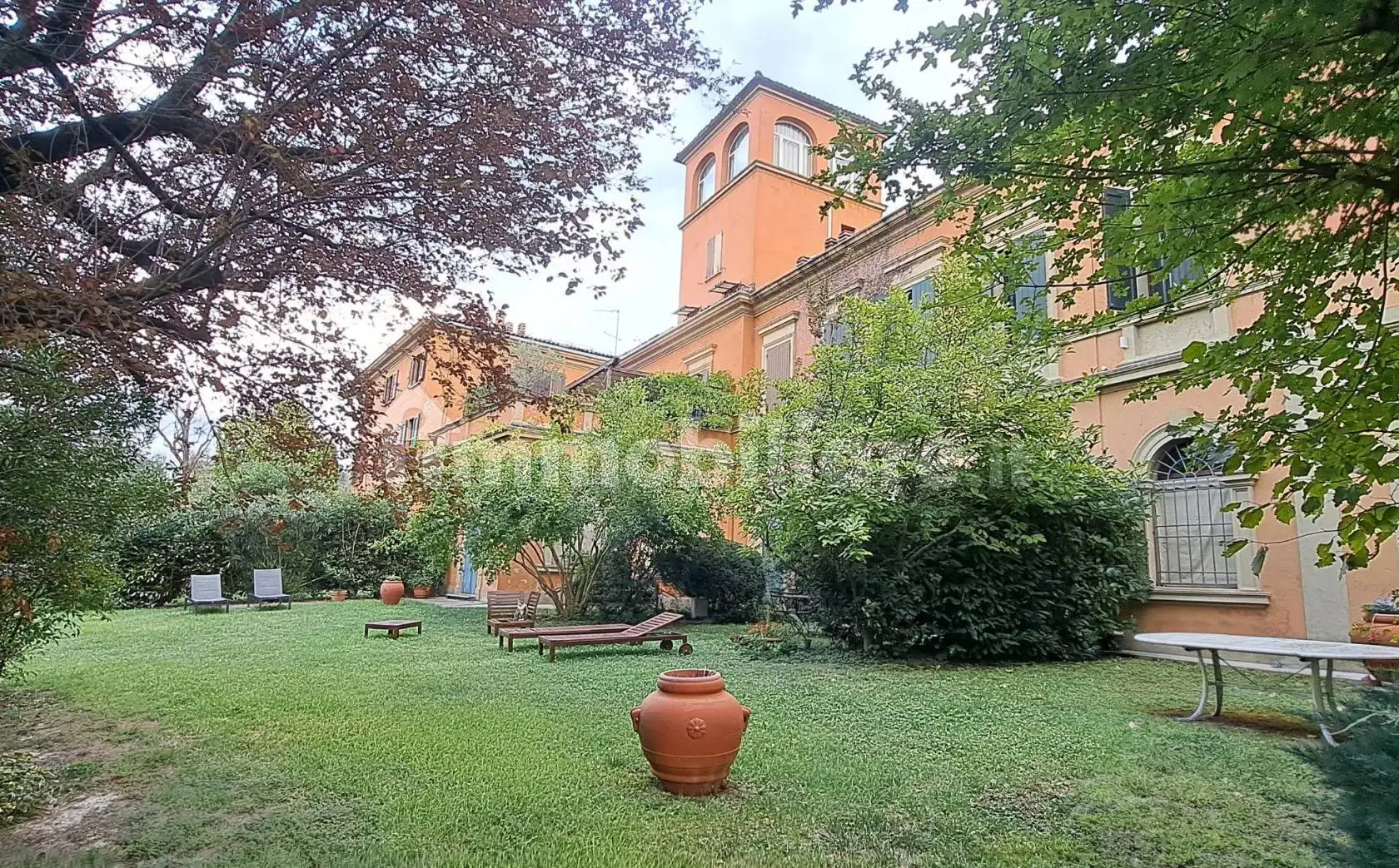 Villa in vendita a Casalecchio di Reno