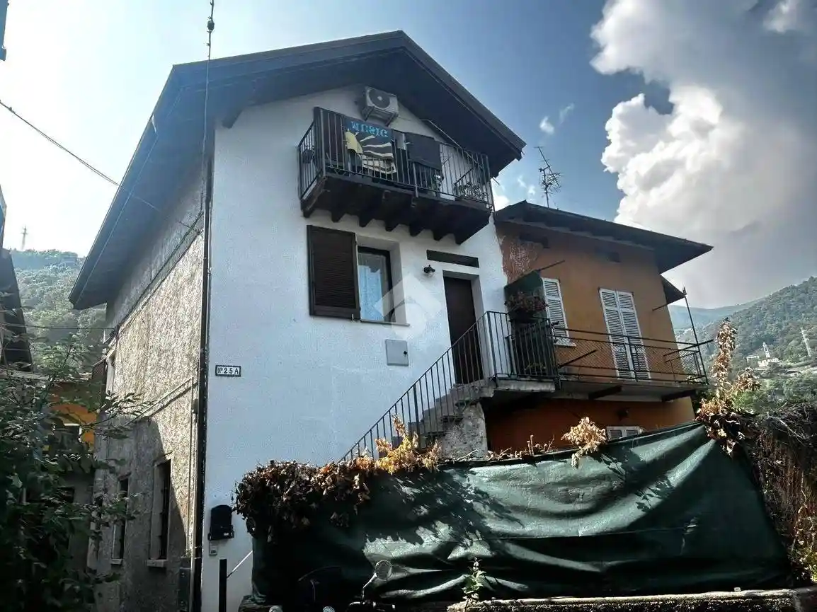 Casa indipendente in vendita a Gravedona ed Uniti