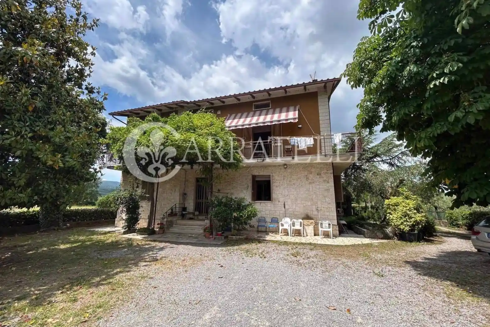 Villa in vendita a Sarteano