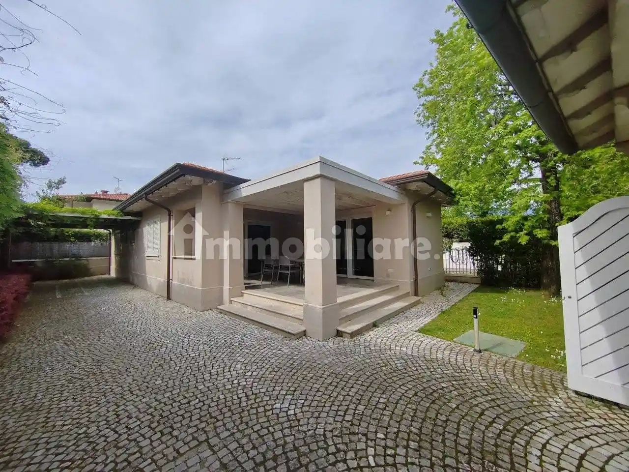 Villa in affitto a Forte dei Marmi