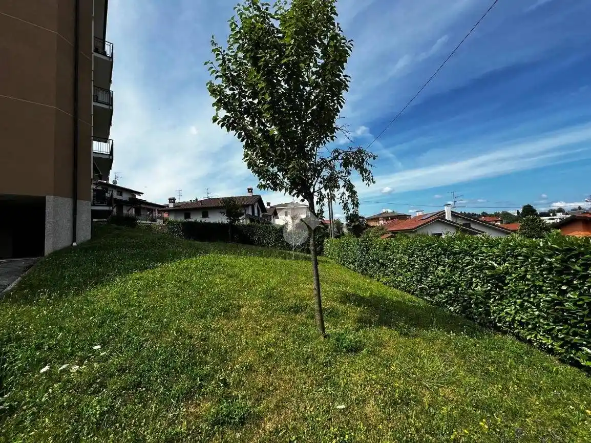 Quadrilocale via dei Vignò 40, Bizzozzero, Varese - foto 3