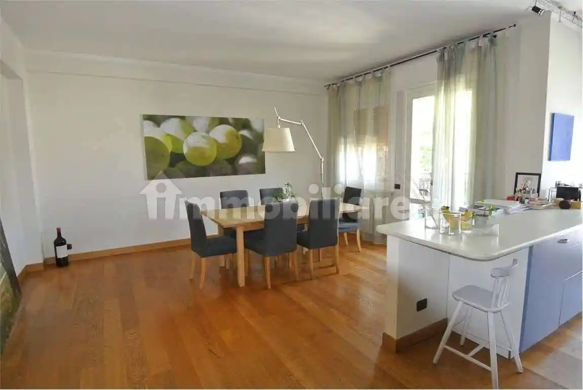 Appartamento in vendita a Parma