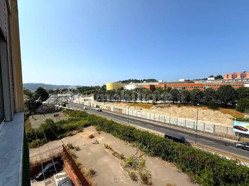 Quadrilocale via Cintia, Traiano, Napoli - foto 2