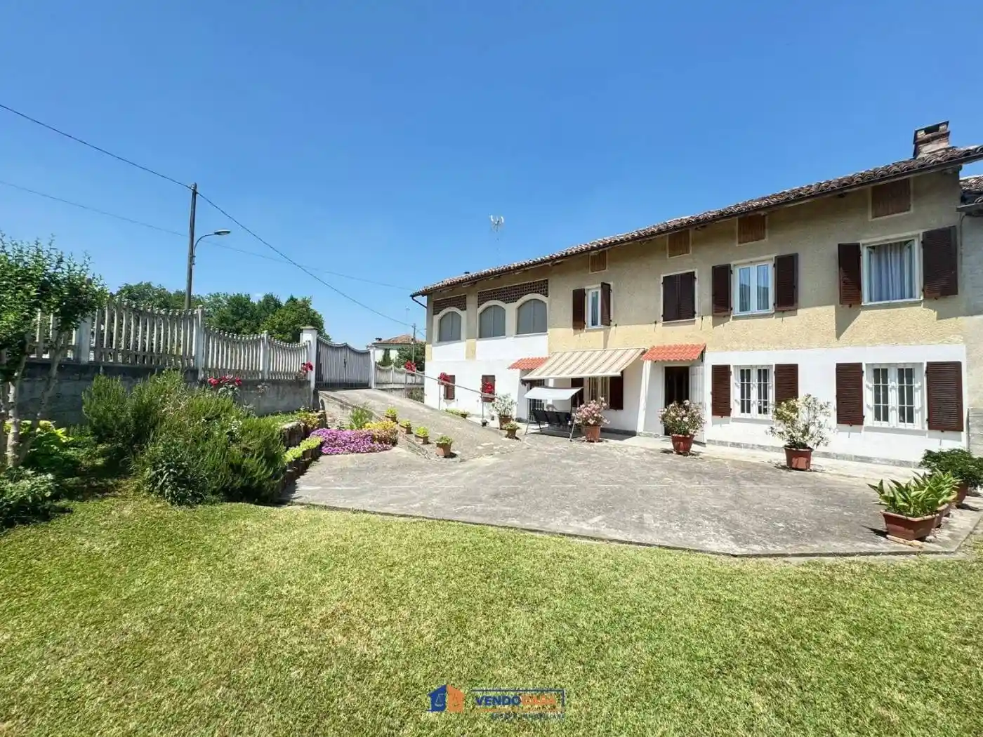 Villa in vendita a Costigliole d'Asti