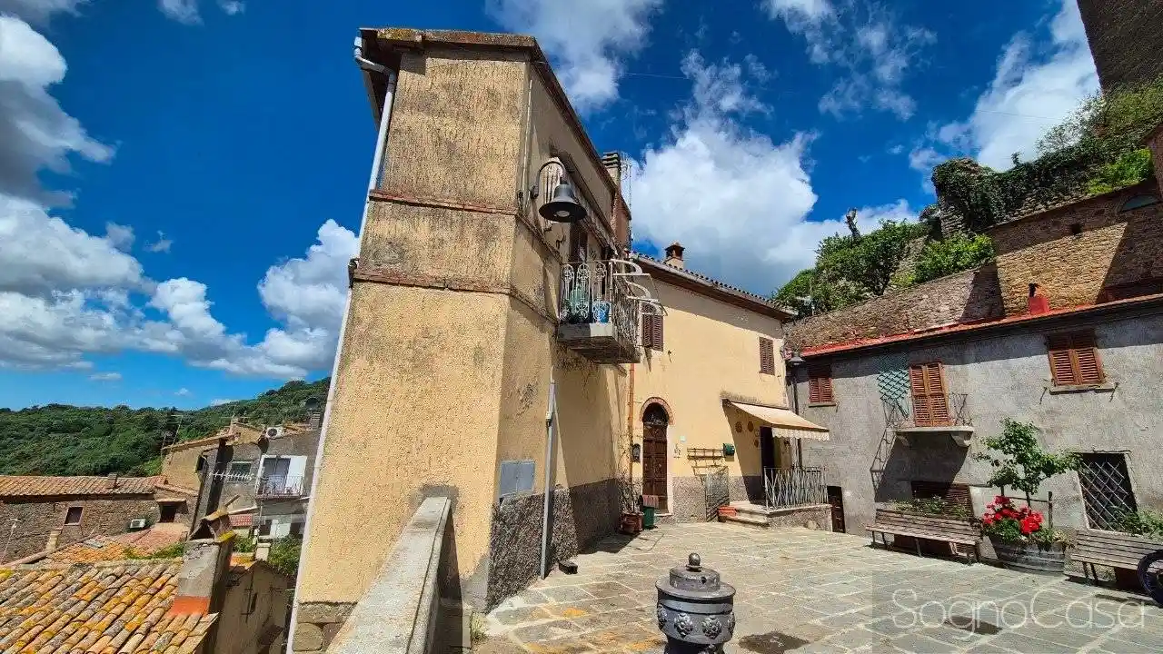 Villa in vendita a Magliano in Toscana