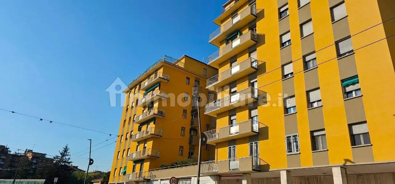 Appartamento in vendita a Casalecchio di Reno