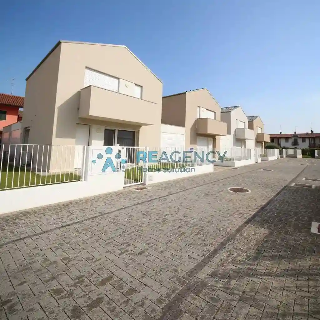 Villetta a schiera - foto 2